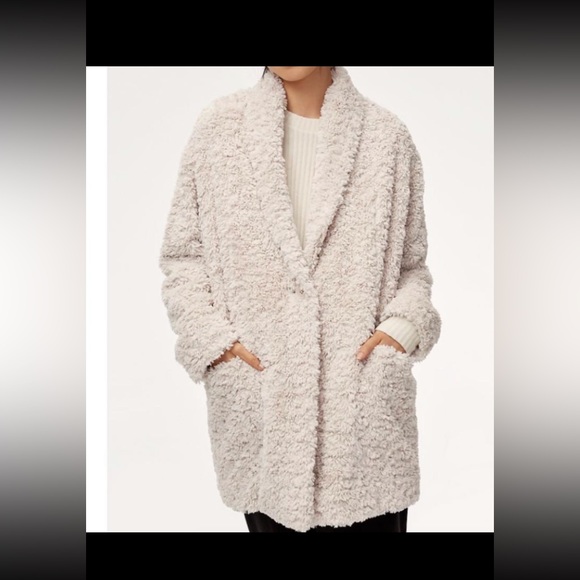 Aritzia Grete Jacket - Picture 4 of 5